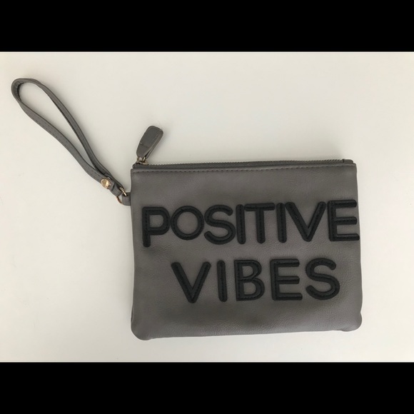 Positive Vibes wristlet - Picture 1 of 8